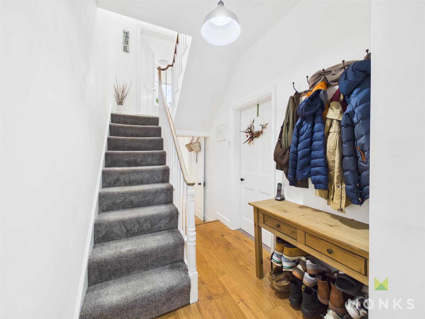 2 The Hollies , Oswestry, SY11 4EH For Sale